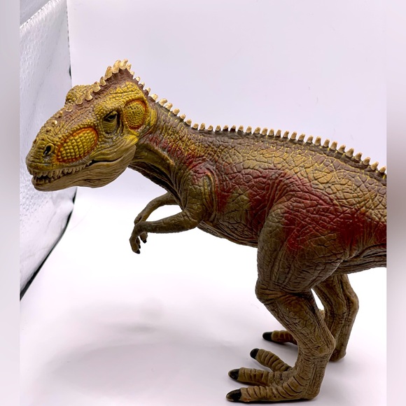 Schleich Giganotosaurus - Picture 2 of 7